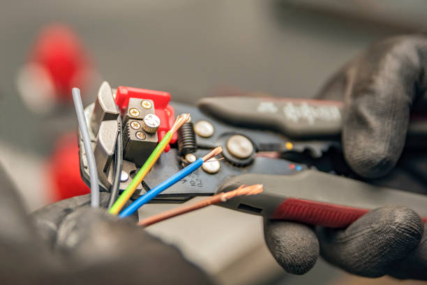Best Electrical Installation Contractor  in South Les, AK